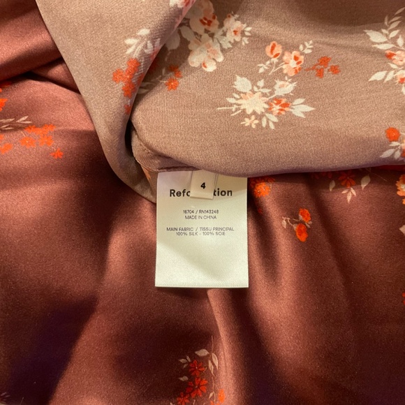 Reformation Pratt Silk Midi Skirt in Nona Size 4 - Picture 8 of 9